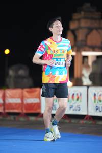 BIB: 43413, 101
                            <button type="button" onclick="openModal(19776346)" class="btn btn-primary btn-sm float-right btn-popup" data-toggle="modal" data-target=".modal-high-quality">
                        <i class="fas fa-shopping-cart"></i> Add to Cart
                    </button>
                                            <button type="button" onclick="isThisMe(19776346, true)" class="btn btn-success btn-sm float-right btn-popup btn-isme hidden" data-toggle="tooltip" data-placement="bottom" title="นี่คือรูปของคุณใช่ไหม คลิกที่นี่เพื่อเอาเข้าอัลบั้ม">
                        <i class="fas fa-plus"></i> Add to album
                    </button>
                    <button type="button" onclick="isThisMe(19776346, false)" class="btn btn-warning btn-sm float-right btn-popup btn-isnotme hidden">
                        <i class="fas fa-ban"></i> Remove from album
                    </button>